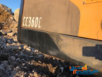 Crawler excavator Volvo EC360CL - 13